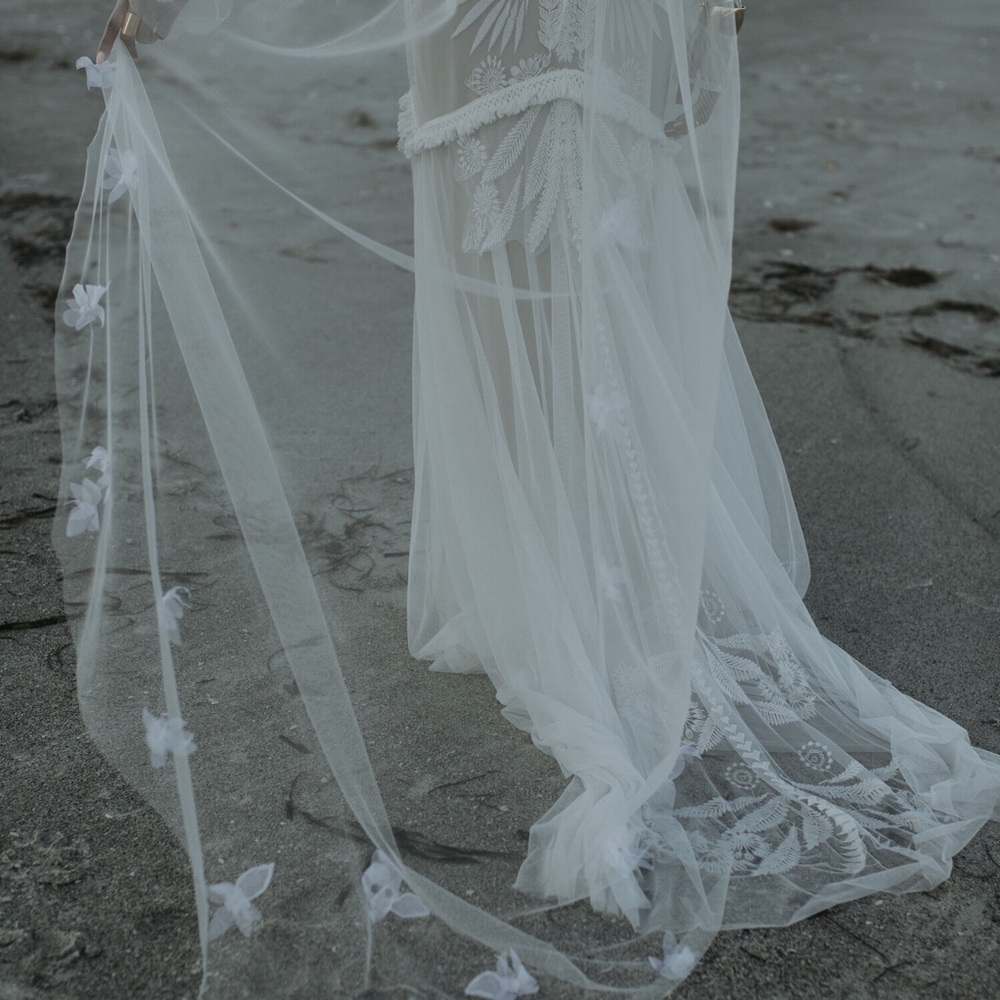 Luna veil